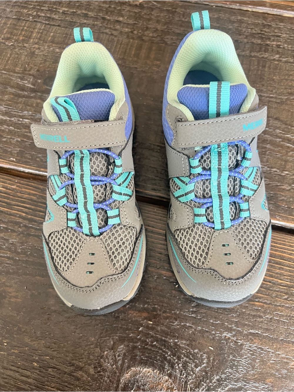 Merrell Kids Gray Sneakers with Teal & Blue Accents - Picture 7 of 7